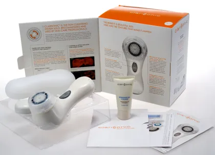 original white Clarisonic Mia 2 Skin Cleansing System +Clean Cream