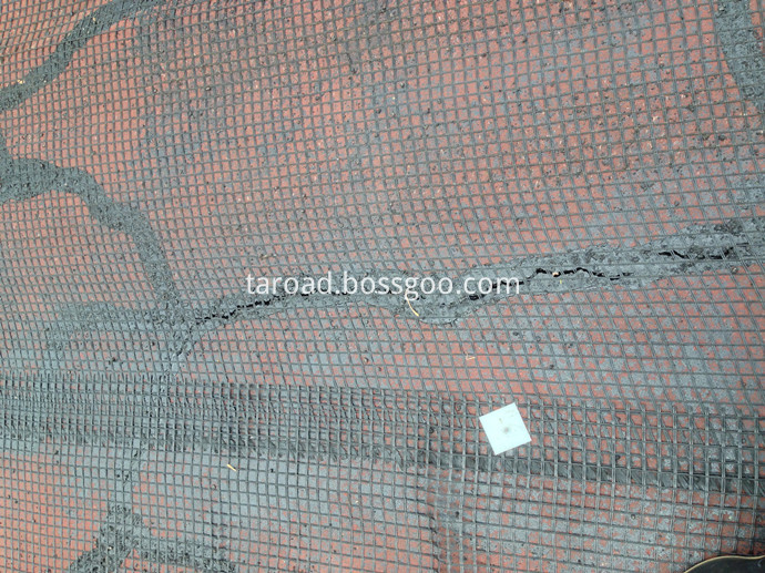 Self-Adhesive Glass Fiber Geogrid