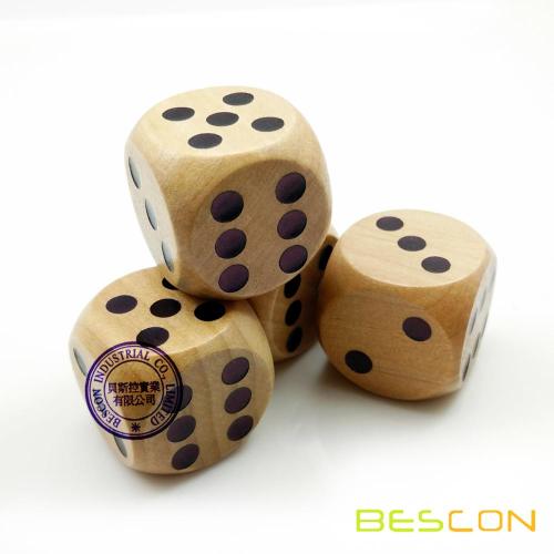 Top Quality Round Wooden Dice 30MM with Standard Dots