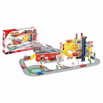 Plastic DIY Building Block/Fire Parking Lot Toy, Sized 94 x 60 x 31cm