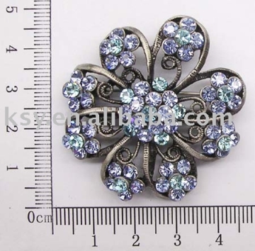 brooch