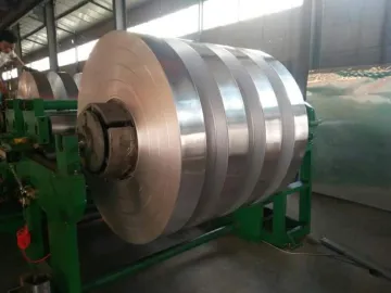 Aluminum strip for window shades