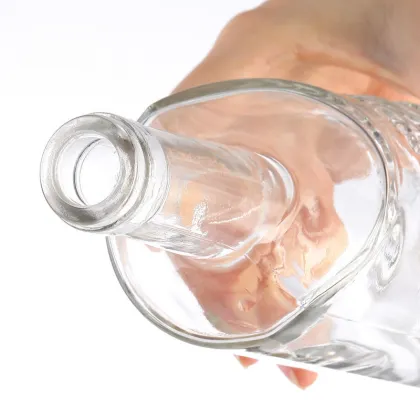 Lion Head Pattern 750ml Glass Bottle - Empty Wine/Vodka Bottle