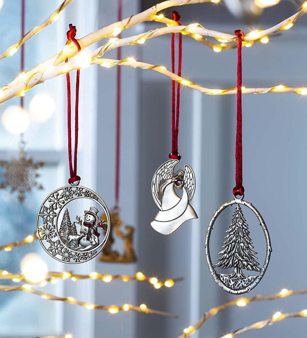 Feste Weihnachtsbaumschmuck