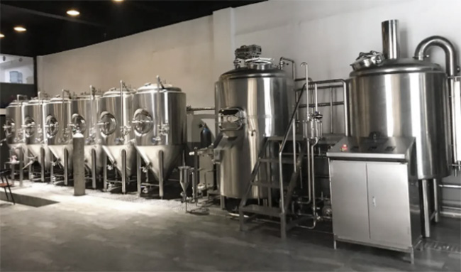 Beer fermentation equipment