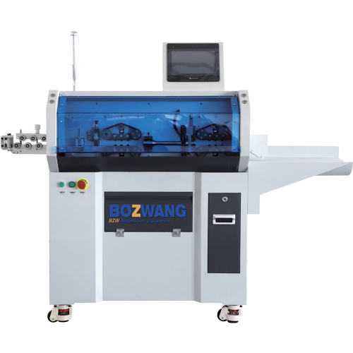 Компьютеризированный станок для резки и зачистки кабеля сечением 70 мм²