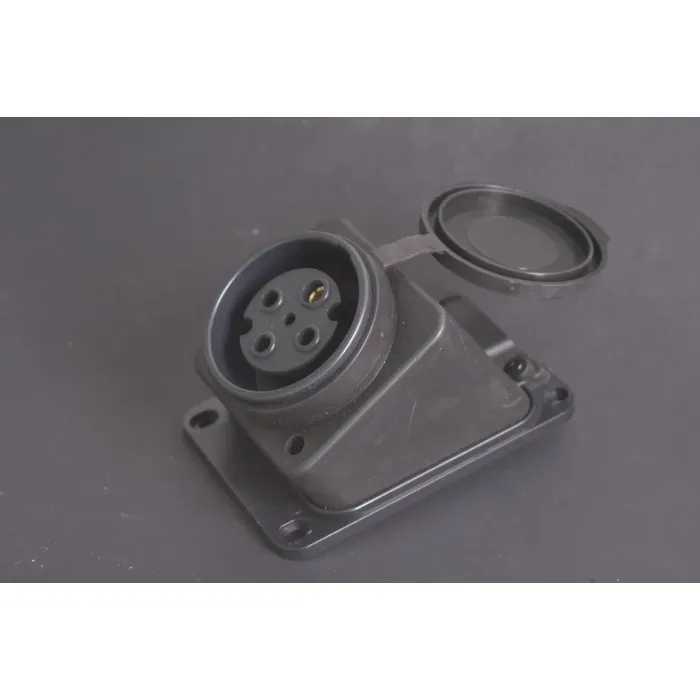 Soket Tahan Air 32A 380V dengan Penutup (P6610EA)