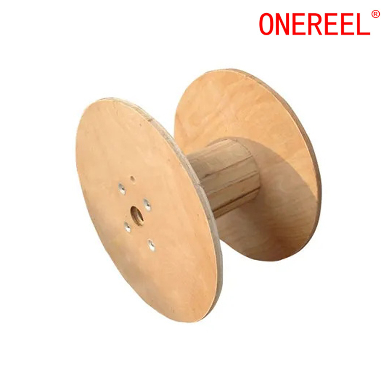 WOODEN / PLYWOOD CABLE DRUM