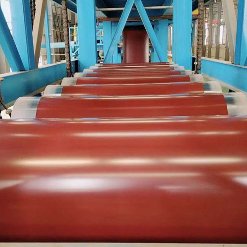 PVDF อลูมิเนียมสีแดงสำหรับกันสาดลาน