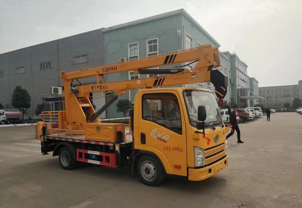 14m Isuzu folding arm high altitude operation truck