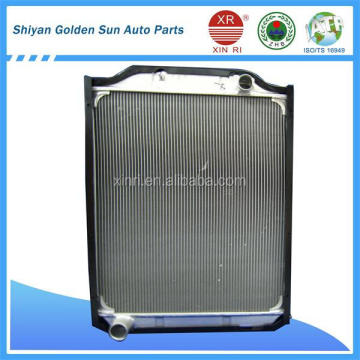Chine Anhui Hualing CAMC Truck Aluminium Radiator fabricant 1301A8E-010