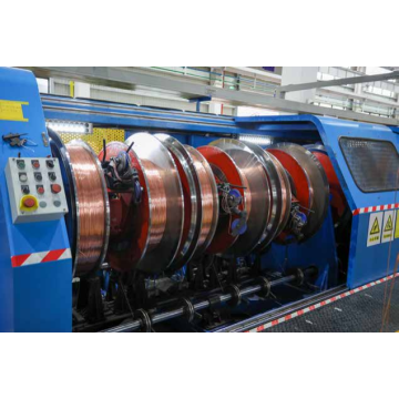 Máquina de torção concêntrica para aplicações industriais