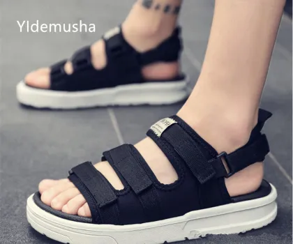 Men's antislip sandals Men Beach shoes Men's Roman Sandals Summer Men's Outdoor Flat Sandals Large Size 36-46 Sports Sandalias