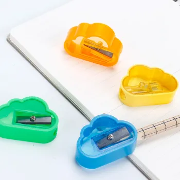 Wholesale Cloud Shape Cute Manual Pencil Sharpener for Kids School