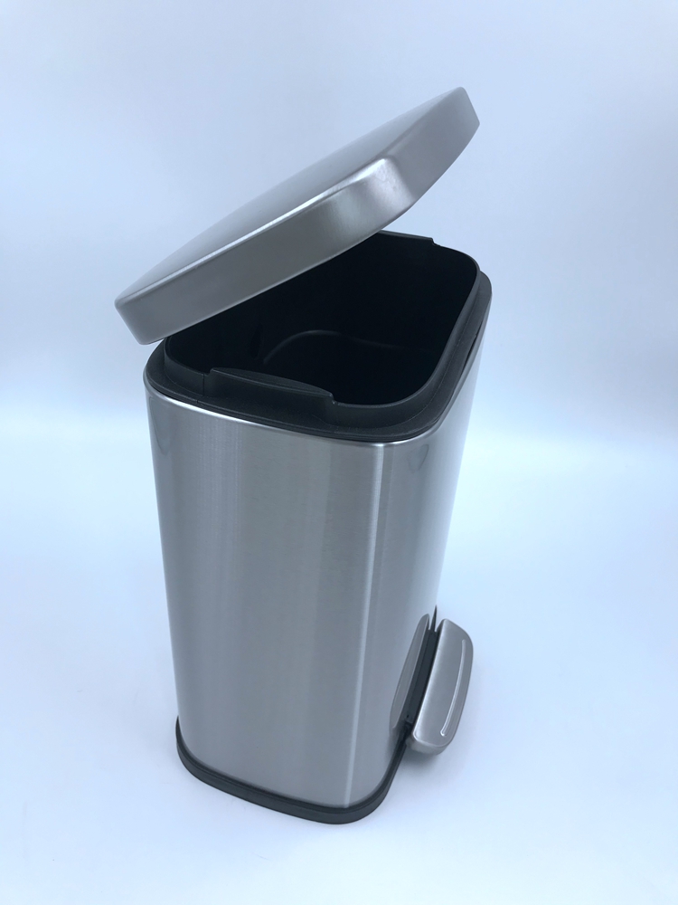 Stainnless Steel Trash Can