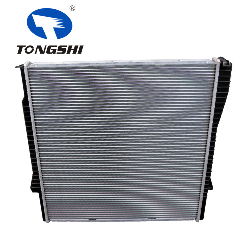 Hot Sale Auto Cooling System Car Aluminum Radiator for BMW X5 E53 4.4i 00-03 OEM 1439103 7544668 7554668 Radiator