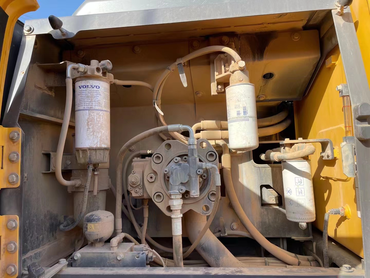Used Volvo EC200 Excavator