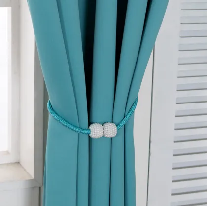 Merchant Wholesale Solid Color Blackout Curtains