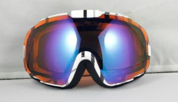 Stock Available Fashion Skiing Glasses