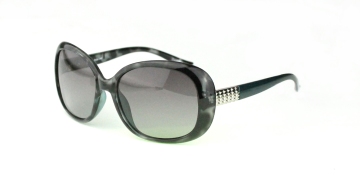 Sunglasses with Fashion Design