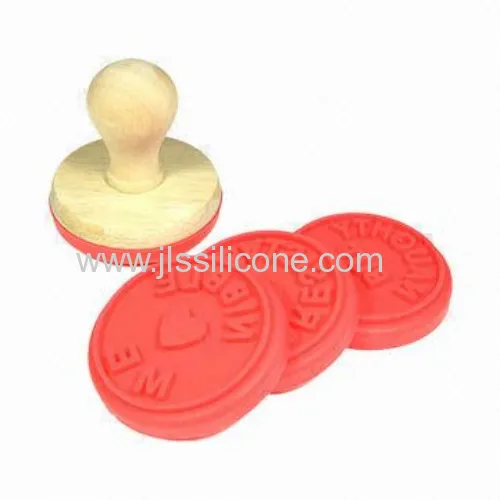 2013 Silicone Cookie Stamp With Wooden Handle 