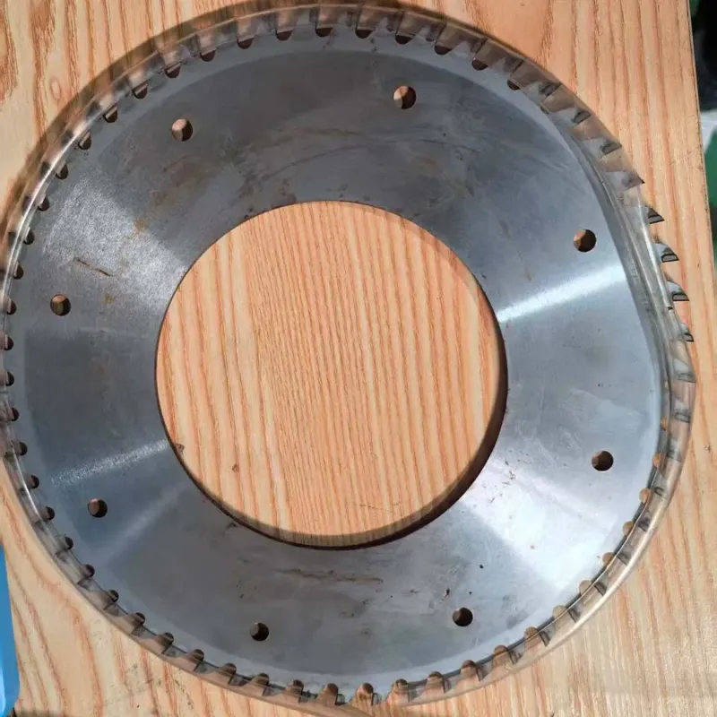 Laser-Welded Segmented Diamond Circular Saw Blades for Reinforced Concrete Floor Cutting with 10 mm Segment Height and Noise Reduction ≤ 10 dB