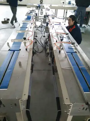 Cereal Grain Breakfast Granola Snack Bars Horizontal Flow Packing Machine