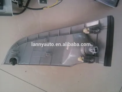 Mitsubishi Fuso Canter spare parts head light set , Fuso Canter parking light , Fuso Canter conner light since 2005