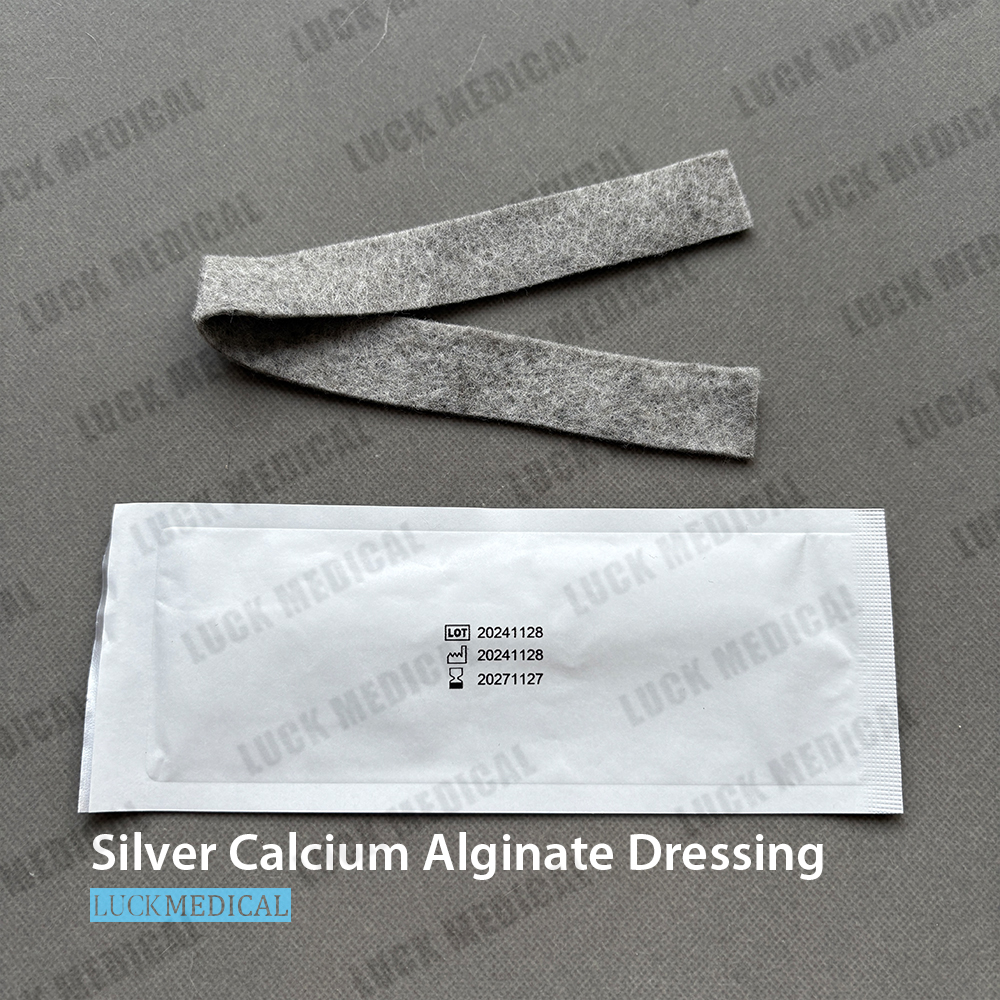 Повязка на рану с альгинатом серебра и кальция для ускорения заживления