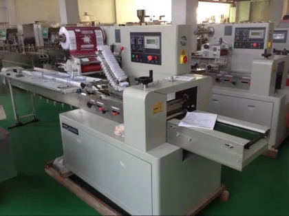 automatic bread /moon cake pillow packing machinery