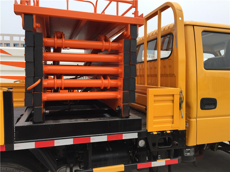 Bucket Lift Truck details