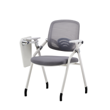 Presidente de entrenamiento con tablero de escritura