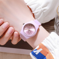 Silicone strap quartz watches for women and students