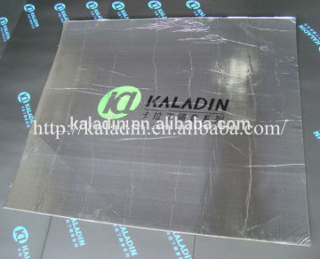 Eliminate engine rattle Car engine cover heat insulation