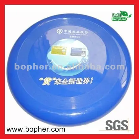 plastic dog frisbee