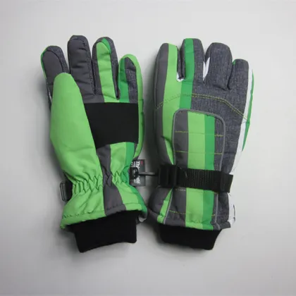 Old Children Colorful Ski Gloves Wholesale