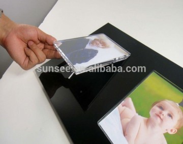 Wall Mounted Acrylic Picture Frame For 3.5"X5" Photos