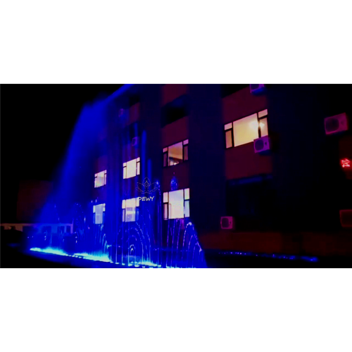 نیا ڈیزائن رنگین مور کی دم سوئنگ واٹر فاؤنٹین