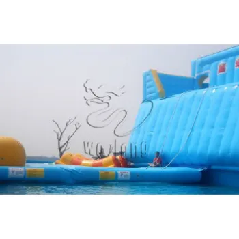 High quality durable inflatable water obstacle