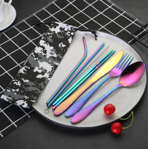 Portable Stainless Water Cube Hammered Handle Flatware Set