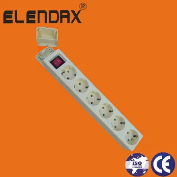 Toma de corriente UE de 6 vías con interruptor E9006ES
