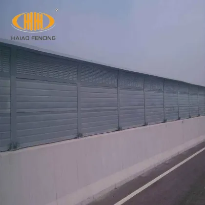 Acoustical Residential Noise barrier fencing