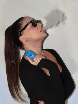 The RandM Digital Box 12000 puffs wholesale