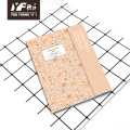 Caderno com capa magnética C5 com estilo floral personalizado