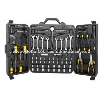 220-piece hand tools set in blow mold caseNew