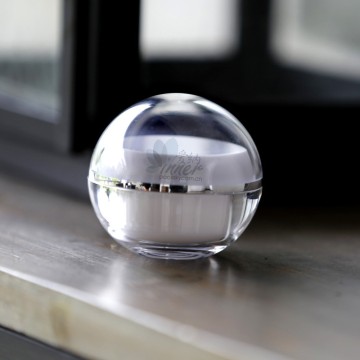 Clear Ball Shaped Cream Jar