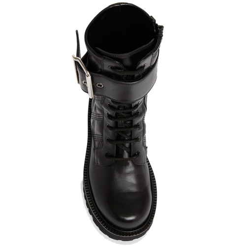 Trendy Flat Footwear for Women