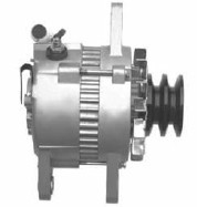 Isuzu 10PE1 Alternator