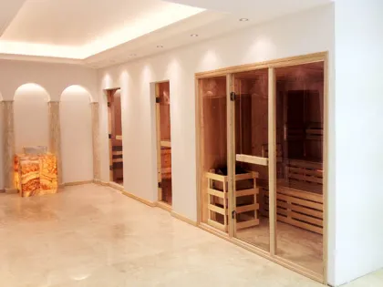 Oceanic Sauna Wooden Room - Traditional Sauna Experience