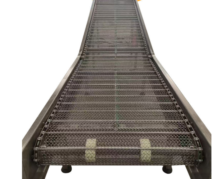Elevator conveyor